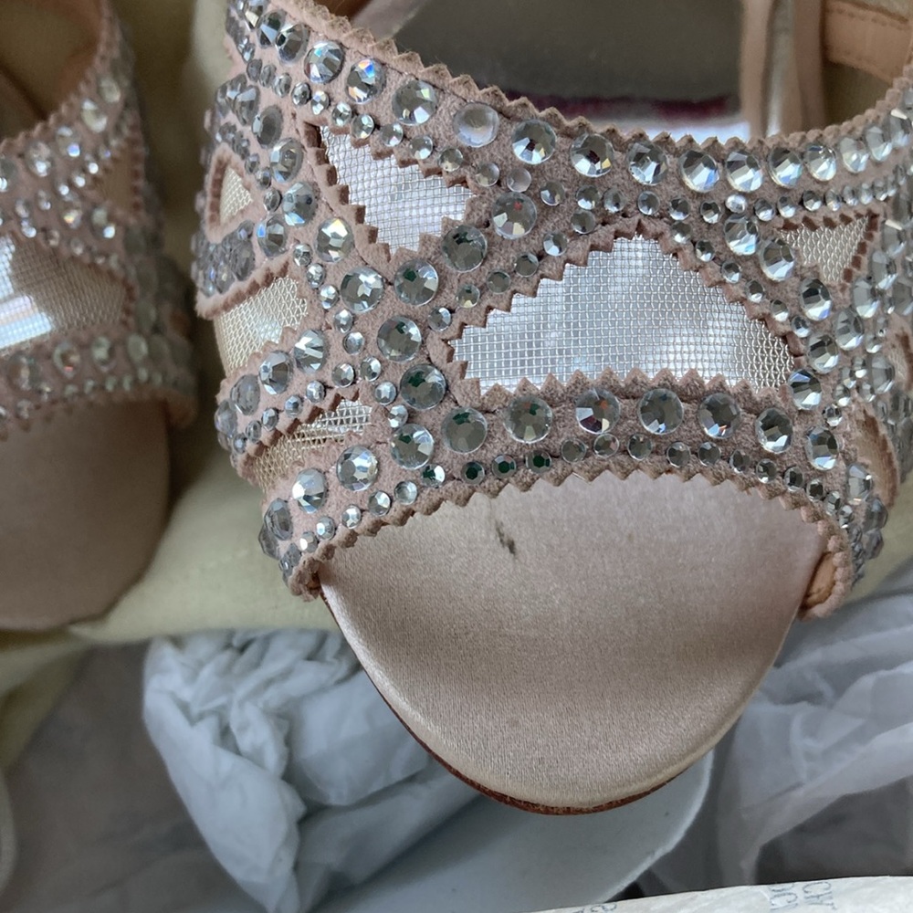 NWT Badgley Mischka Marla heels - Picture 5 of 9